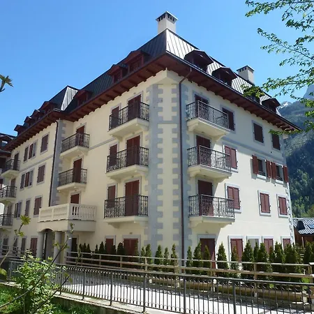 Omega * Chamonix
